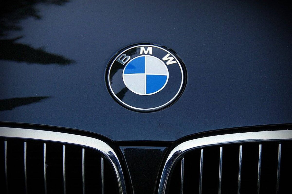 Trademark Infringement in the Automobile Industry Part II : BMW Emblem case