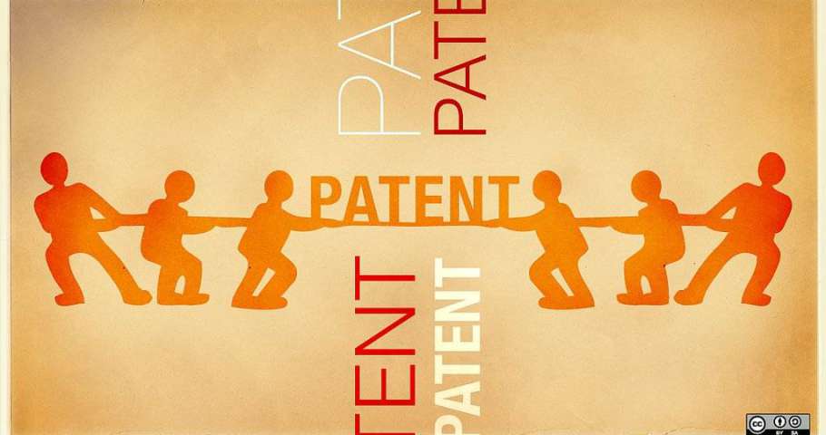 Characters are pulling a rope written PATENT on top as this article is about Indian Patent Law Basics