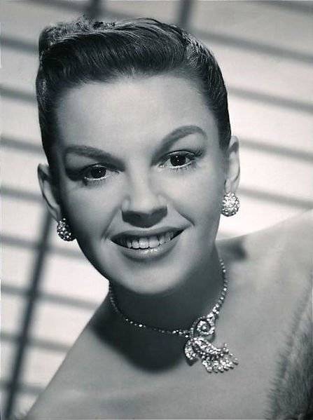 The image depicts Judy Garland.
